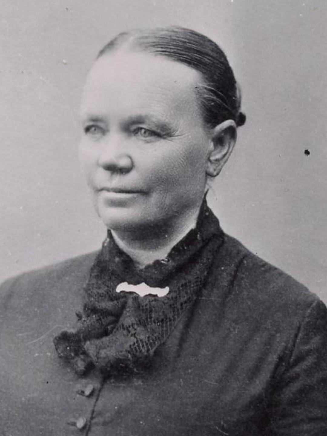 Charsty Larsen (1835 - 1908) Profile